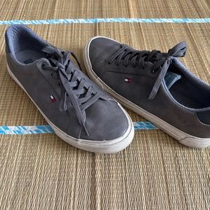 Tommy Hilfiger Men’s Sneakers size 9.5
